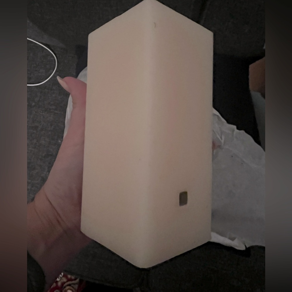 BNIB Untouched PartyLite Square Pillar Candle 3x6 in Spiced Vanilla. 😍🤤🕯